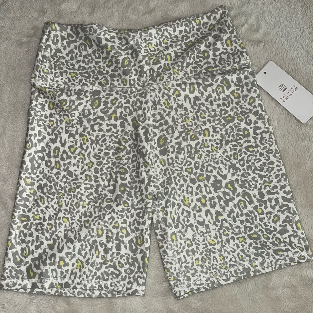 Balance Collection leopard print biker shorts. Super soft! Size XL